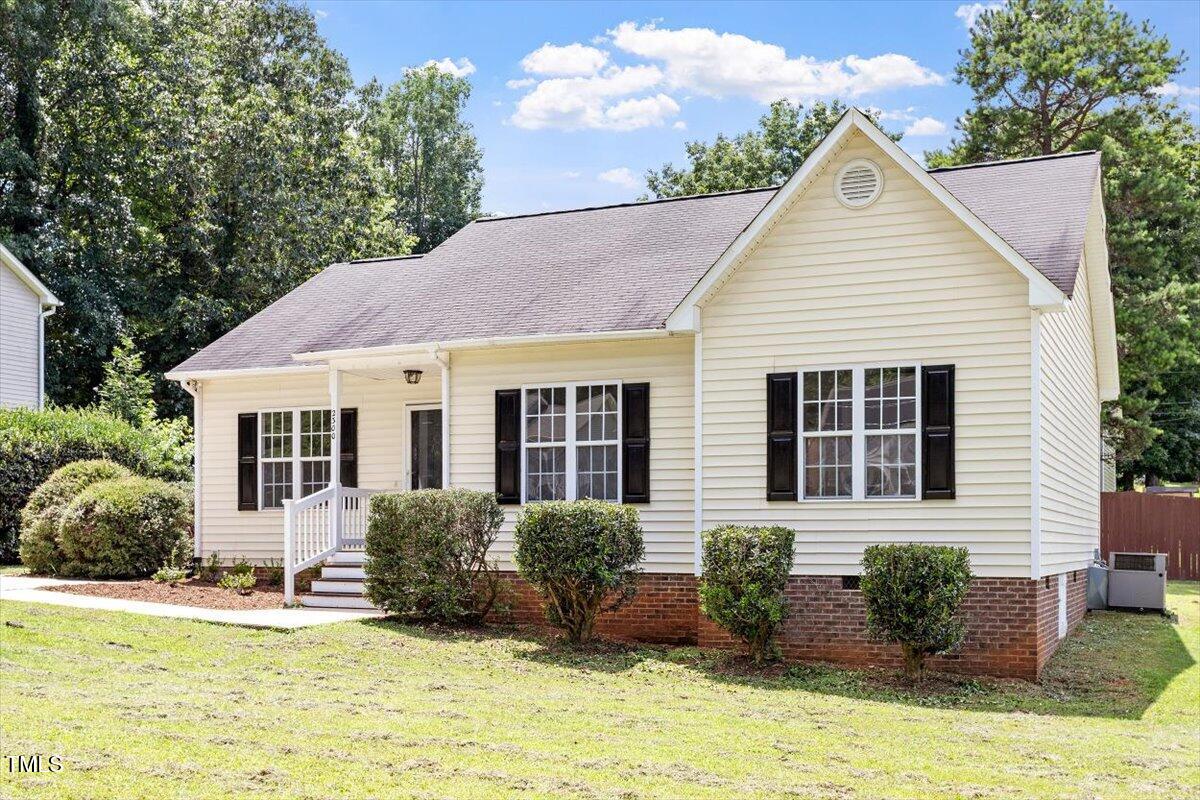2300 Red Oak Court