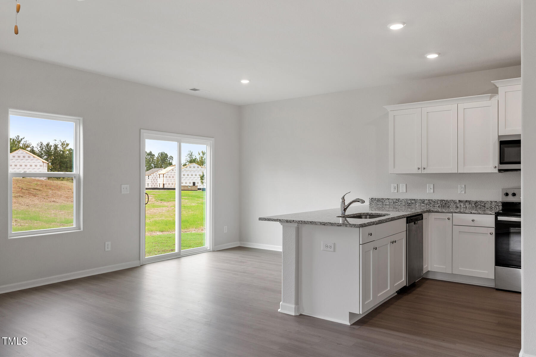 821 Rhino Bend
