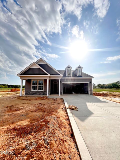 82 Maverick Lane Dunn NC 28334