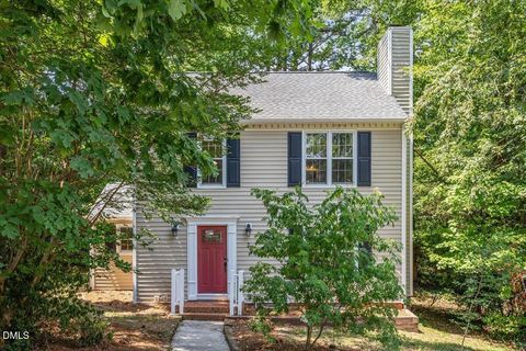 Photo of 708 Cross Timbers Drive, Durham, NC 27713 (MLS # 10172967)