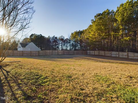 A home in Wendell