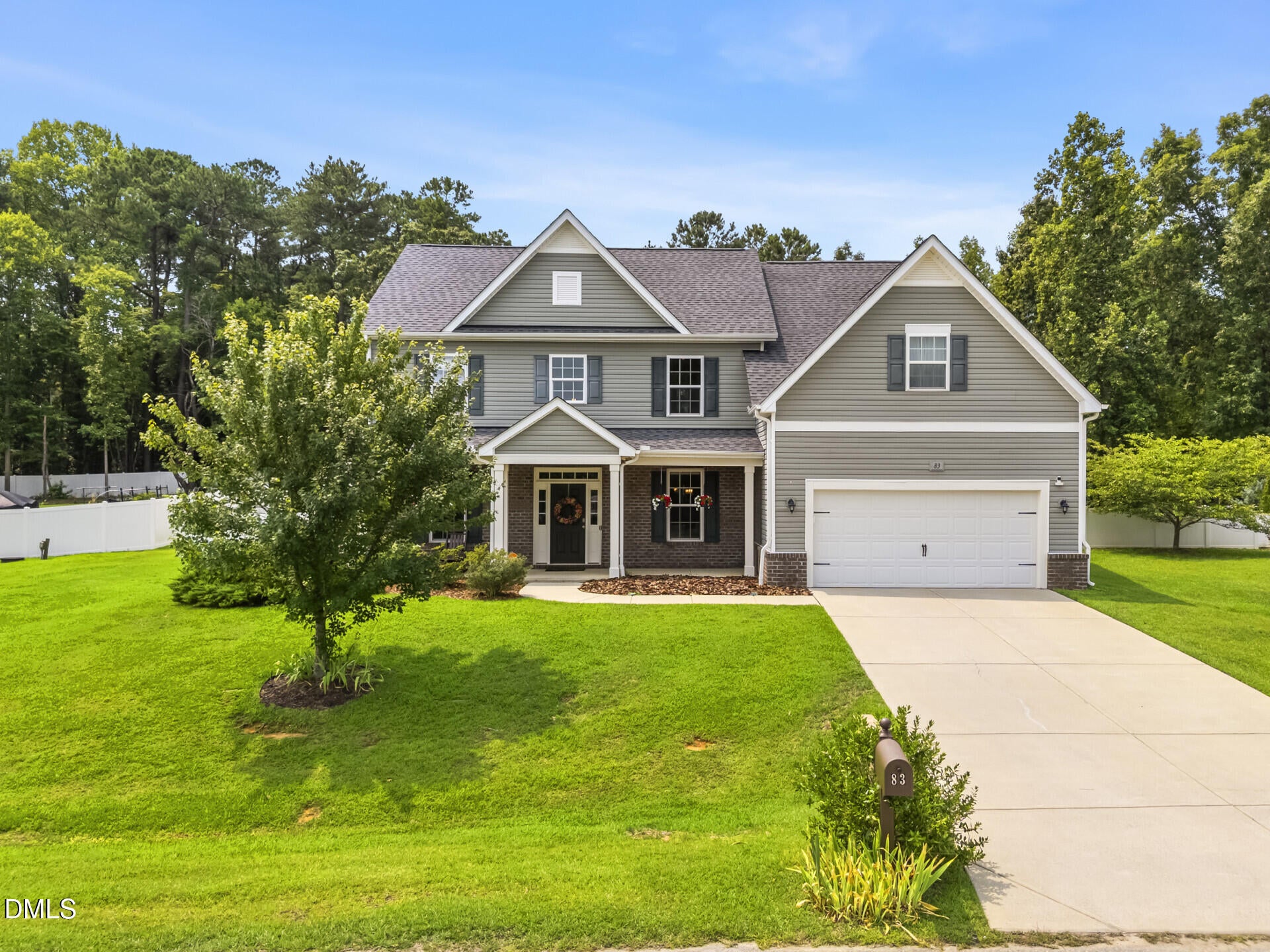 83 Sunbury Court