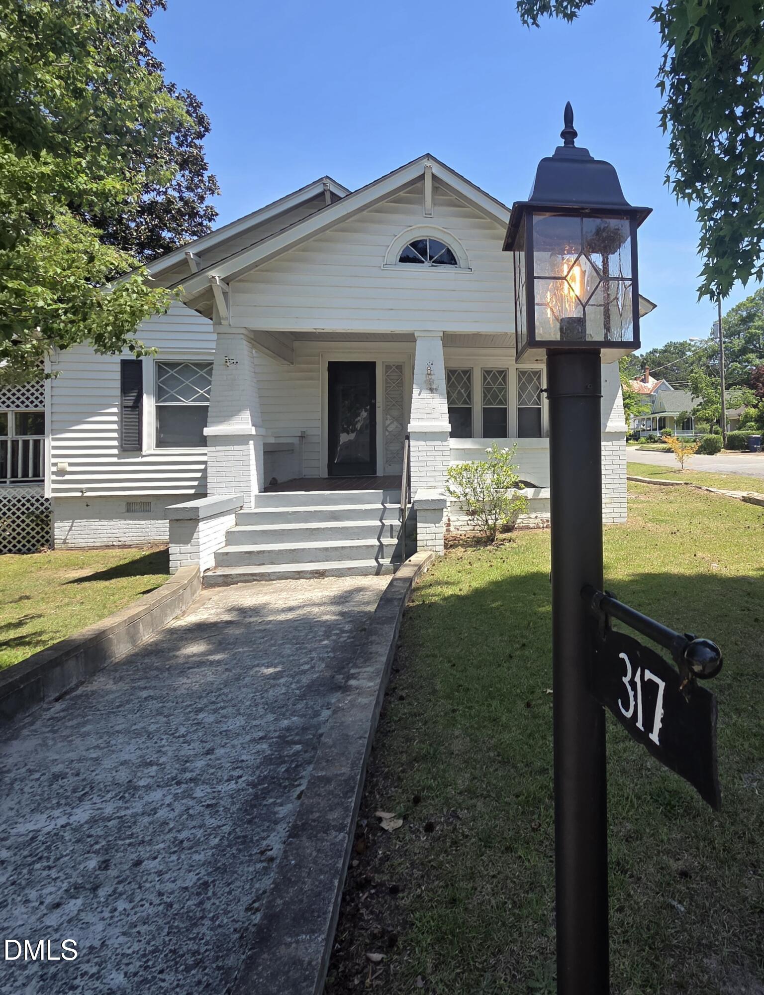 317 S 4th Street