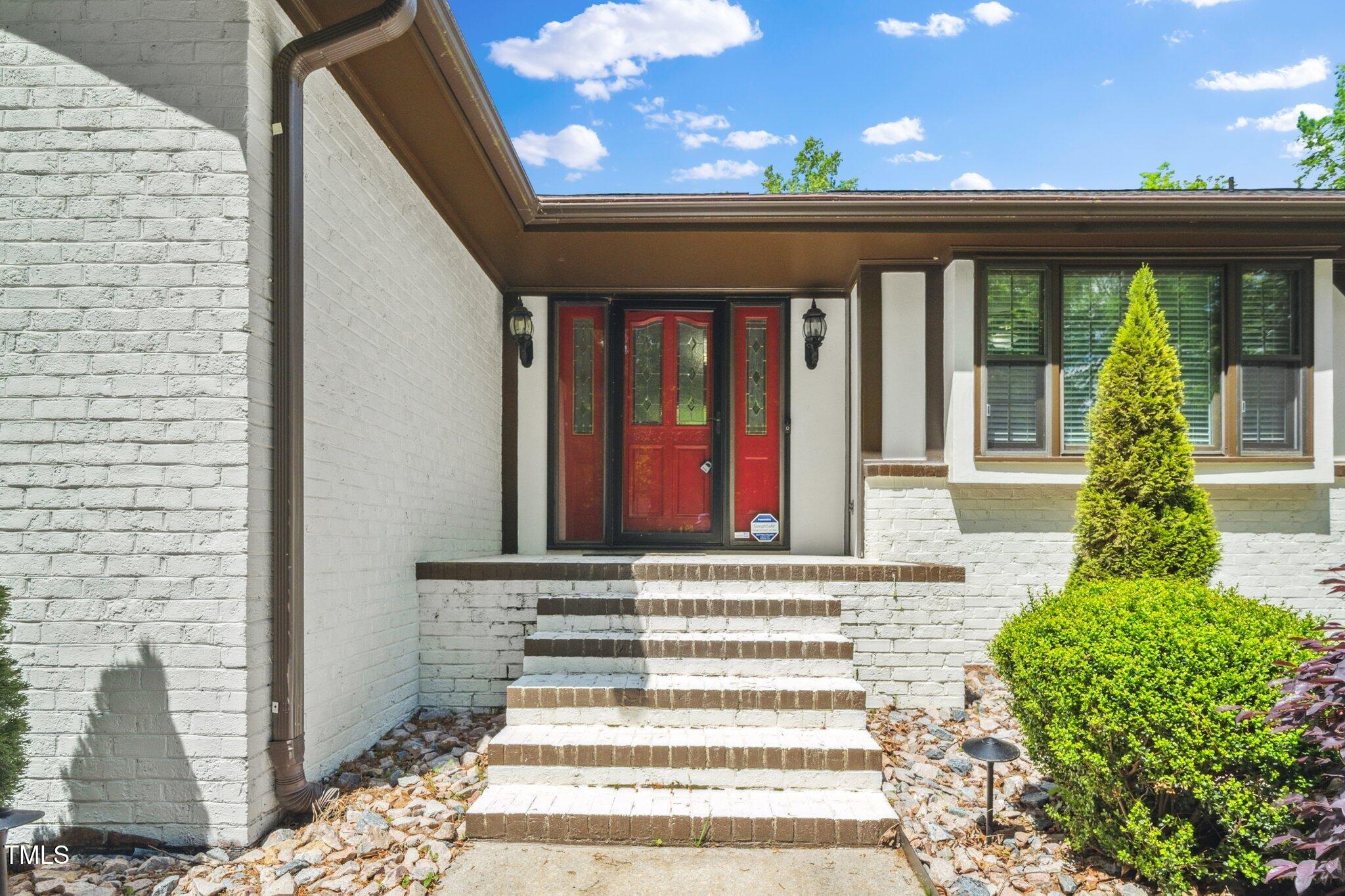 5313 Edington Lane