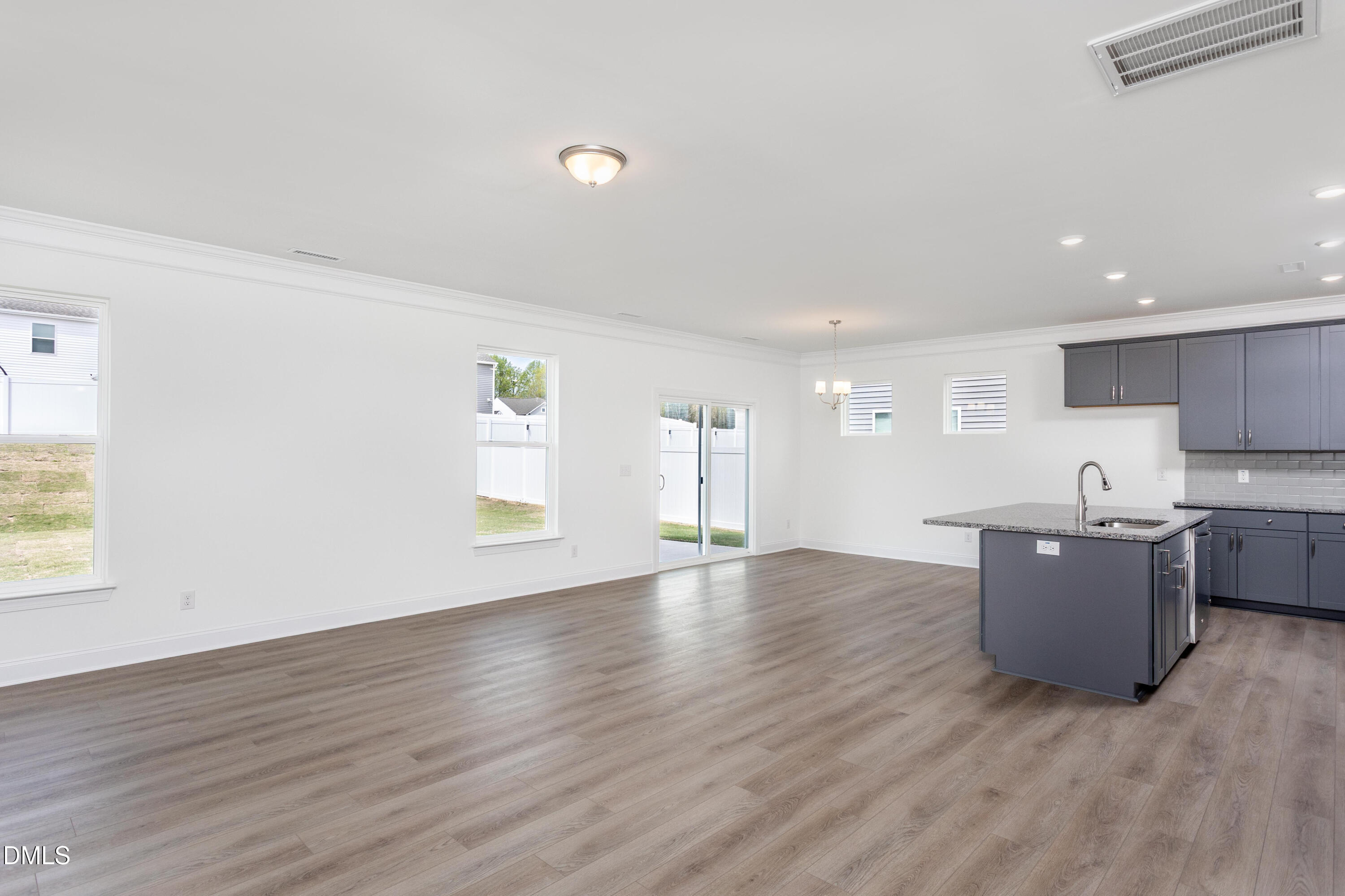 529 Highview Drive 21