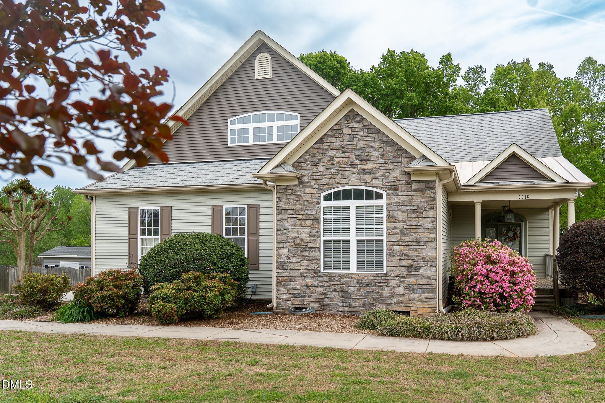 3516 Bluebonnet Drive