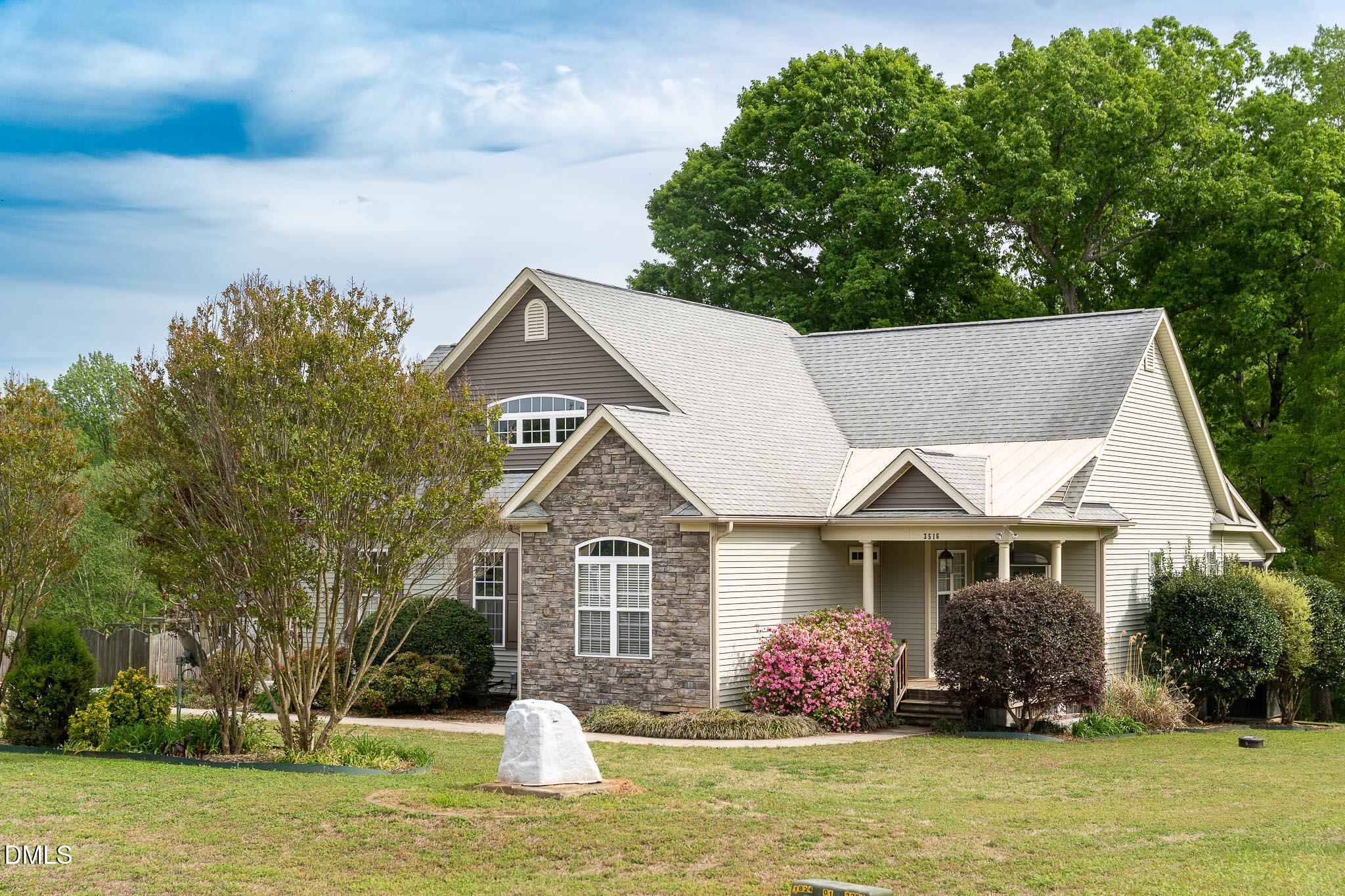 3516 Bluebonnet Drive