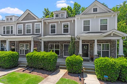 Townhouse in Raleigh NC 8751 Cypress Grove 4.jpg