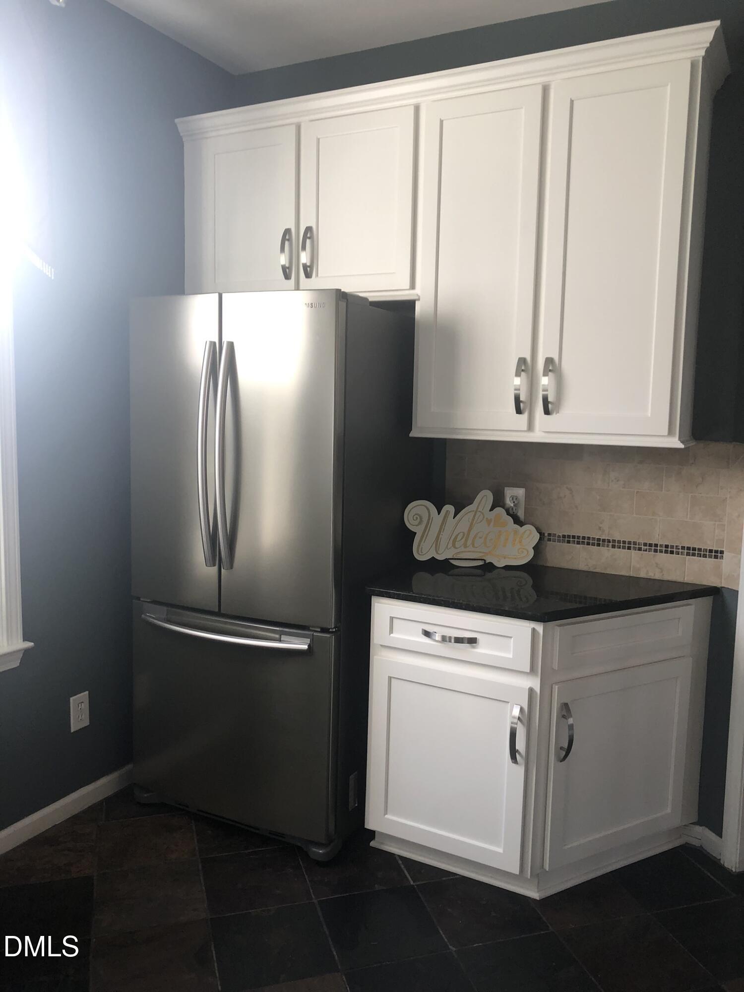 603 Knightsborough Way