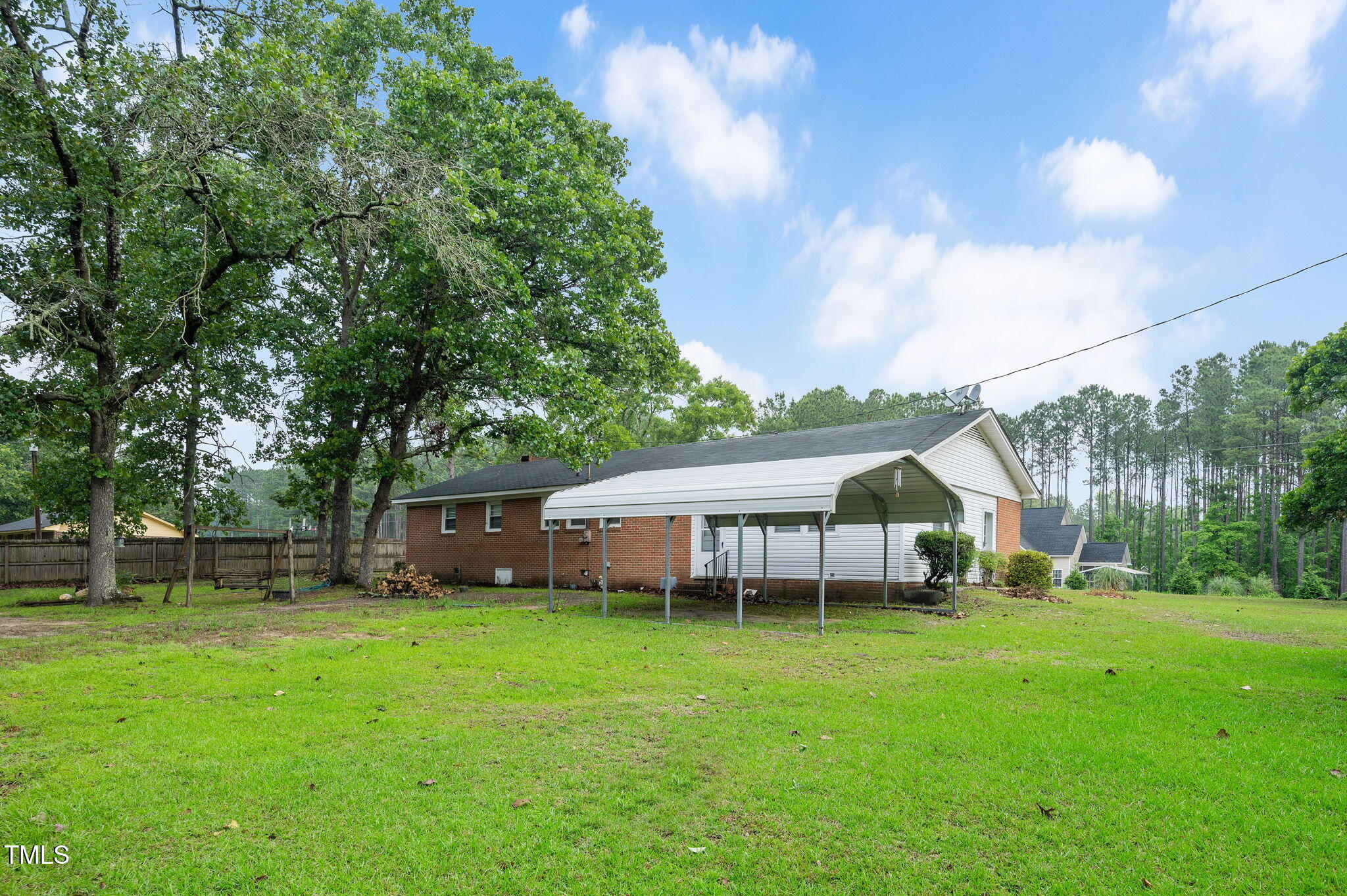 202 Hamilton Road