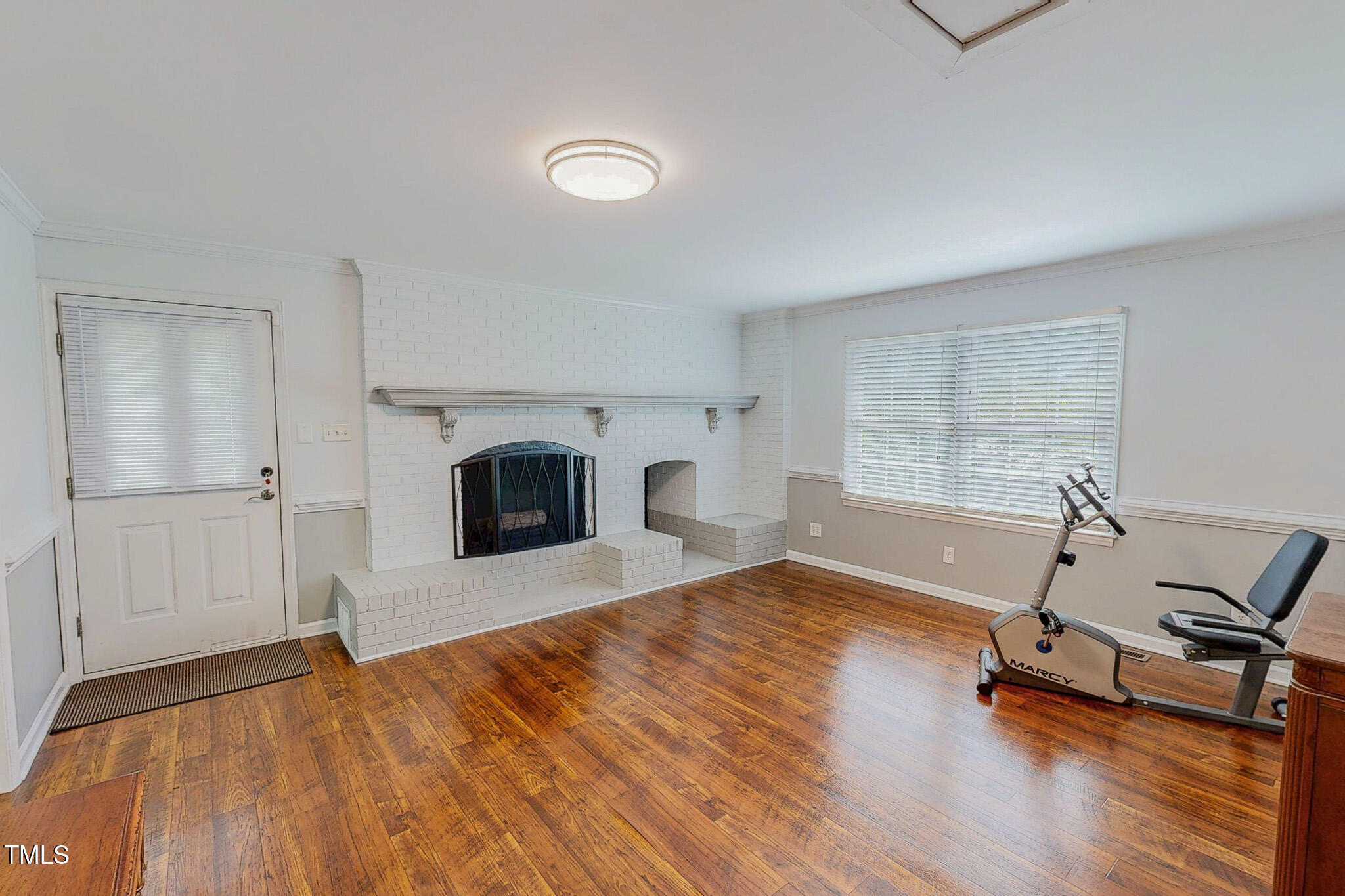 45 Westwood Lane