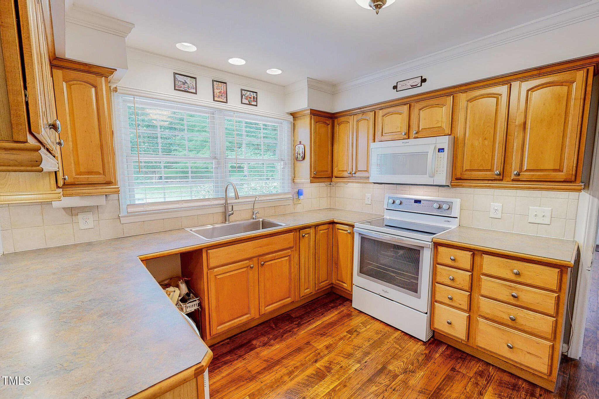 45 Westwood Lane