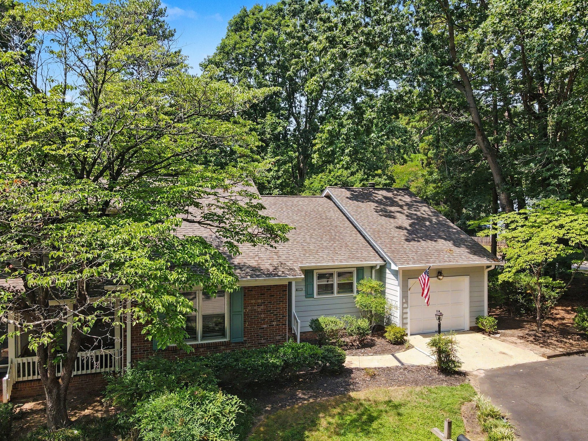 1500 Laureldale Drive