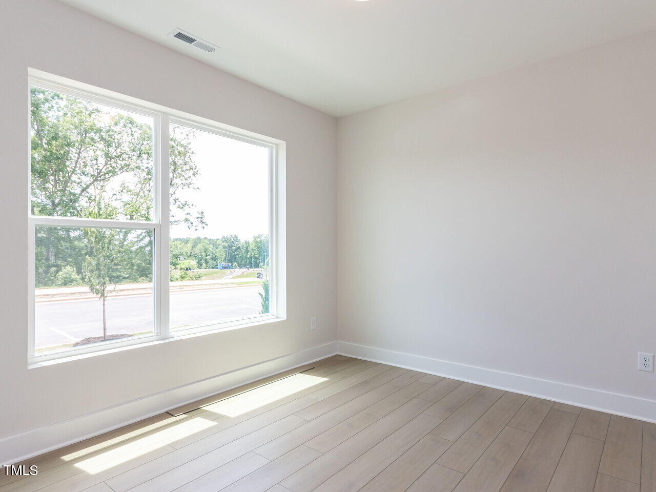 339 Parkland Drive