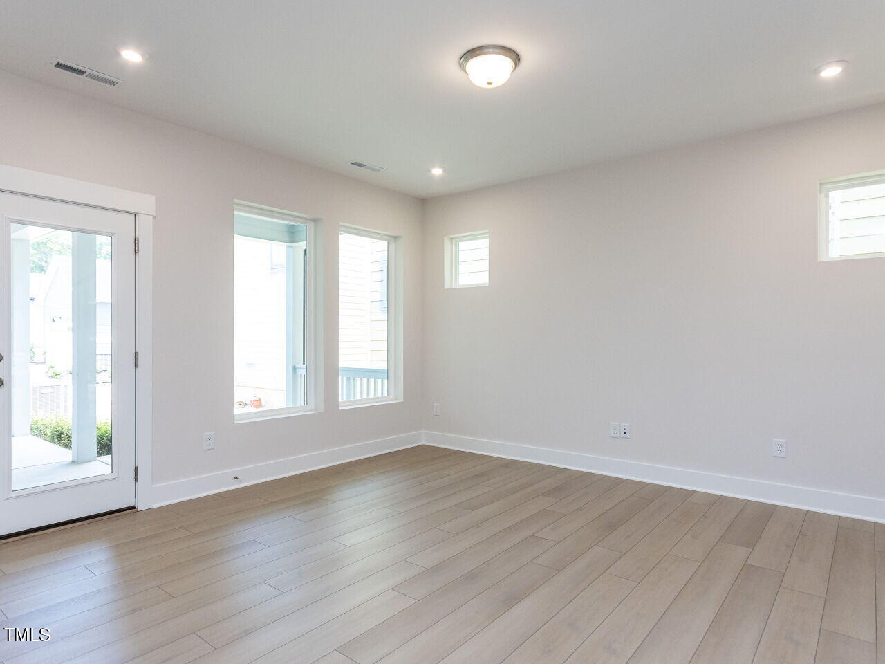 339 Parkland Drive