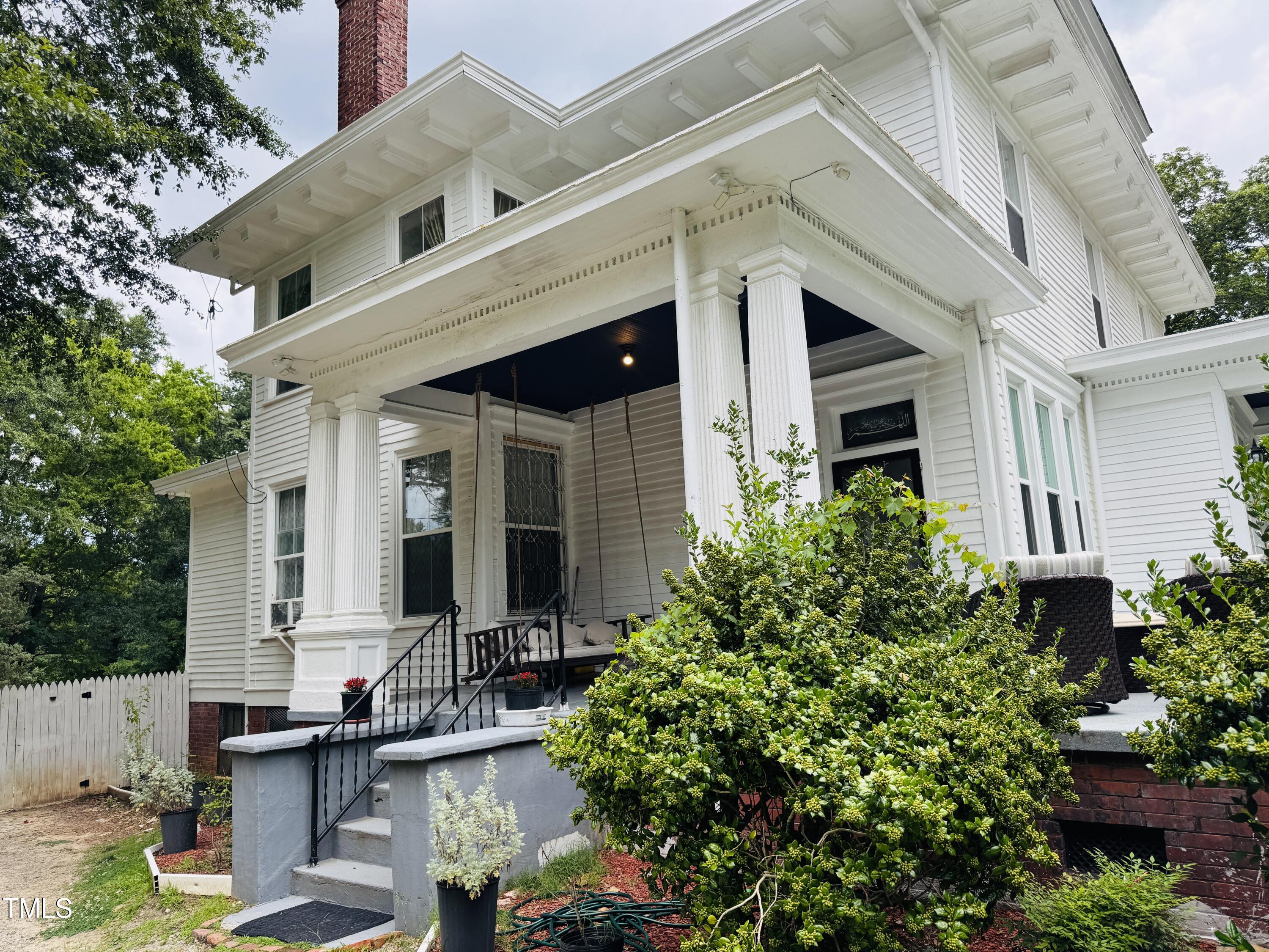 275 Gholson Avenue