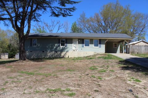 5301 Daleview Drive Raleigh NC 27610