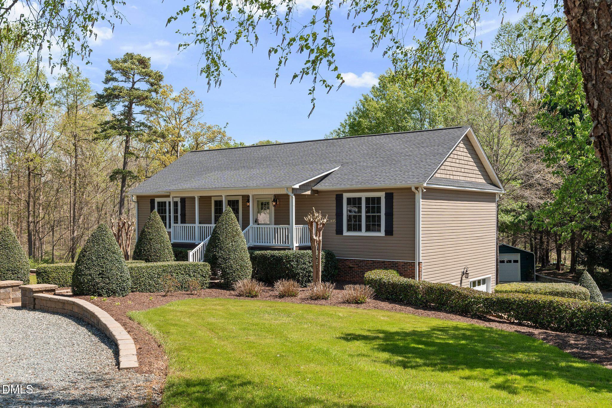 710 Kennette Drive