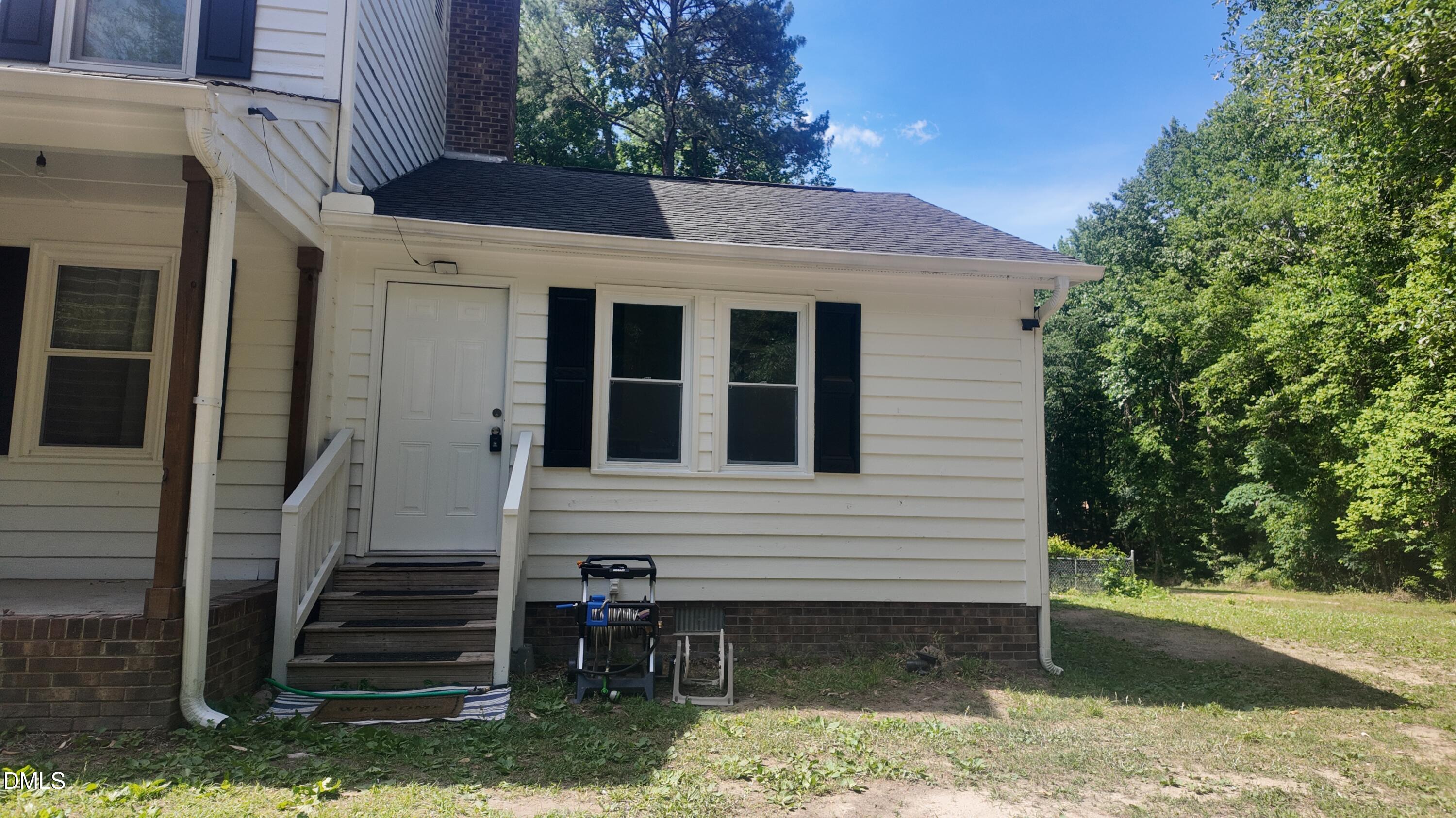 121 Winchester Drive