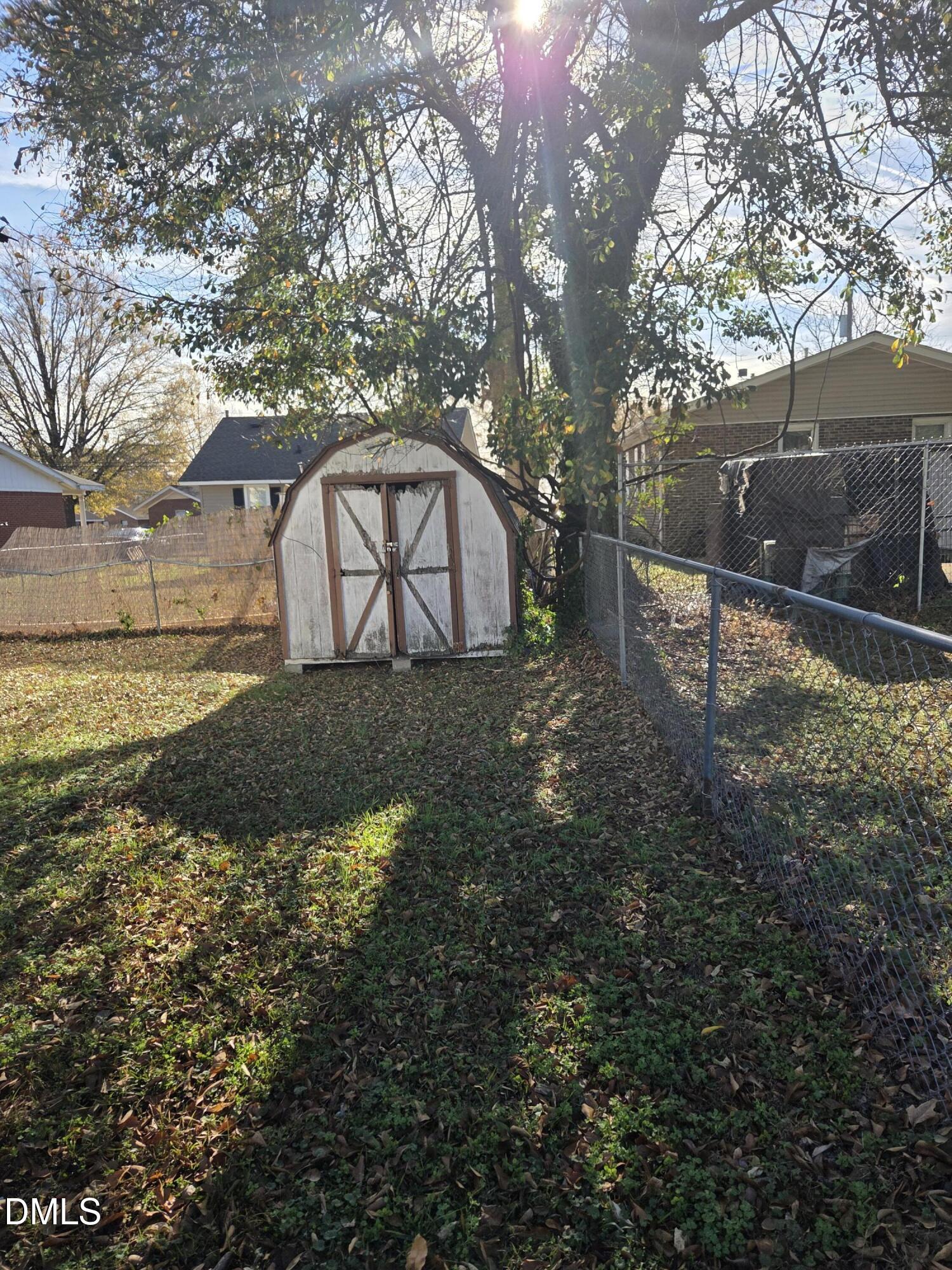 505 W Cypress Street