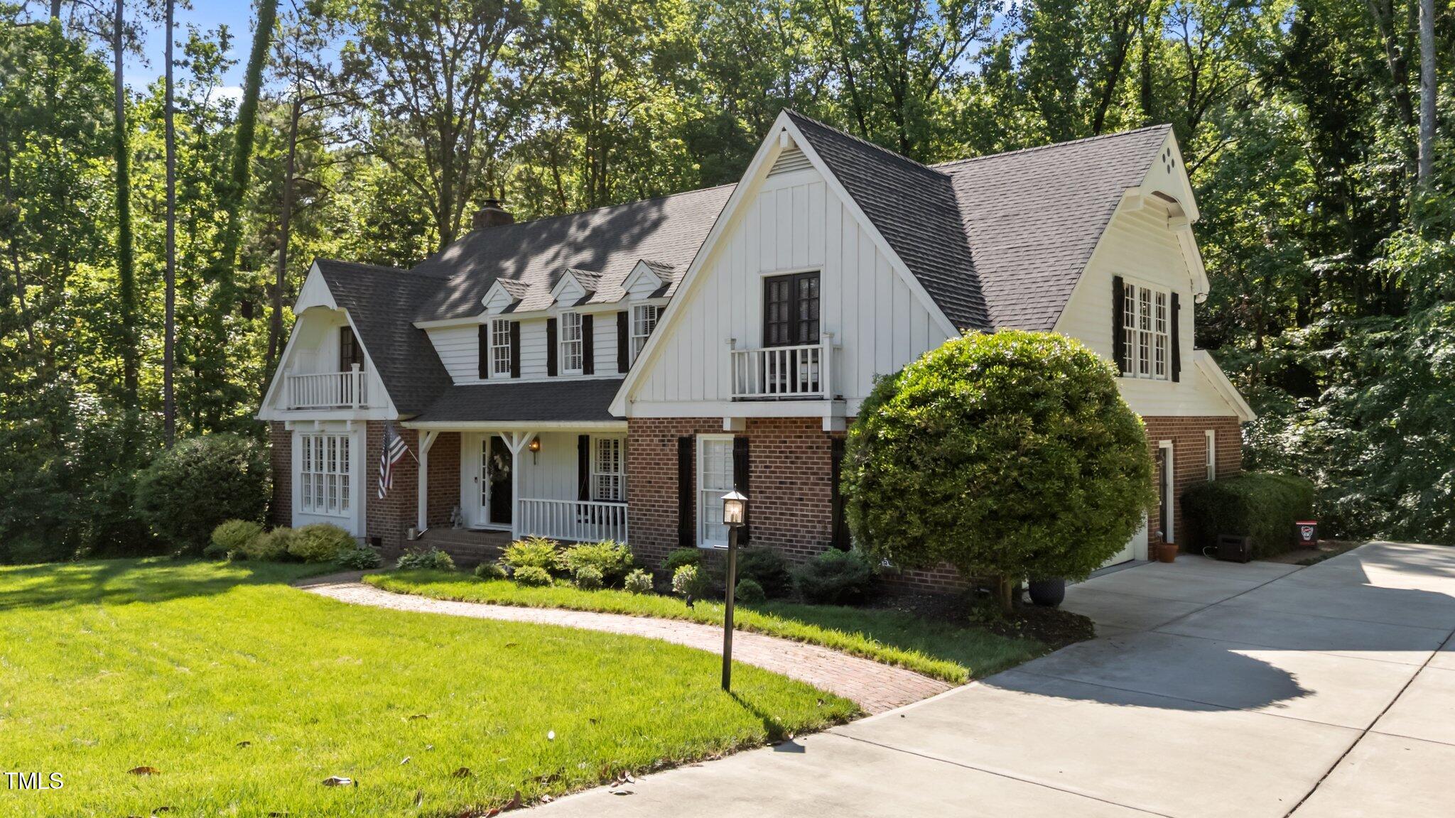 2409 Beechview Court