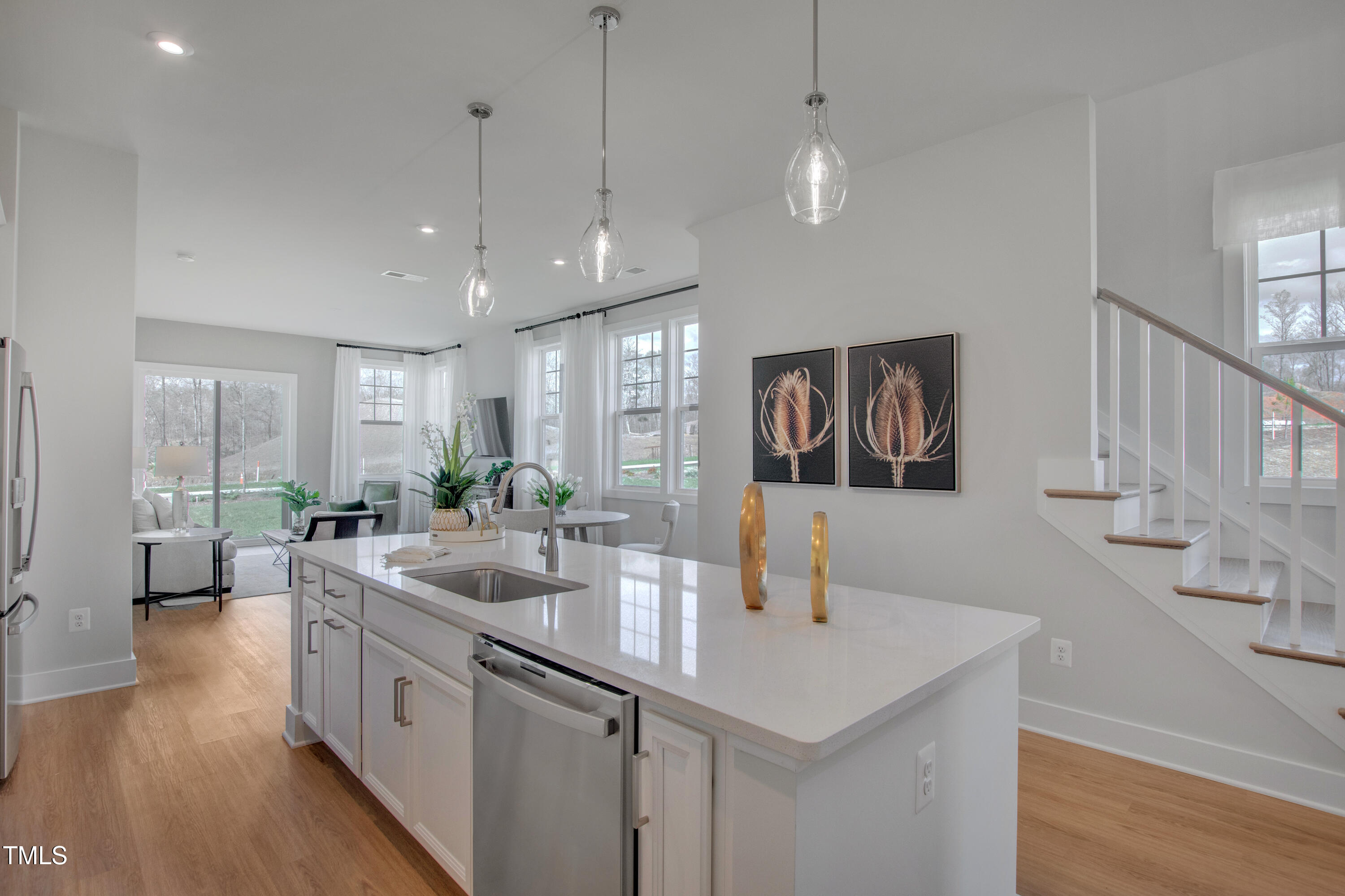 1127 Palisade Bluff Lane