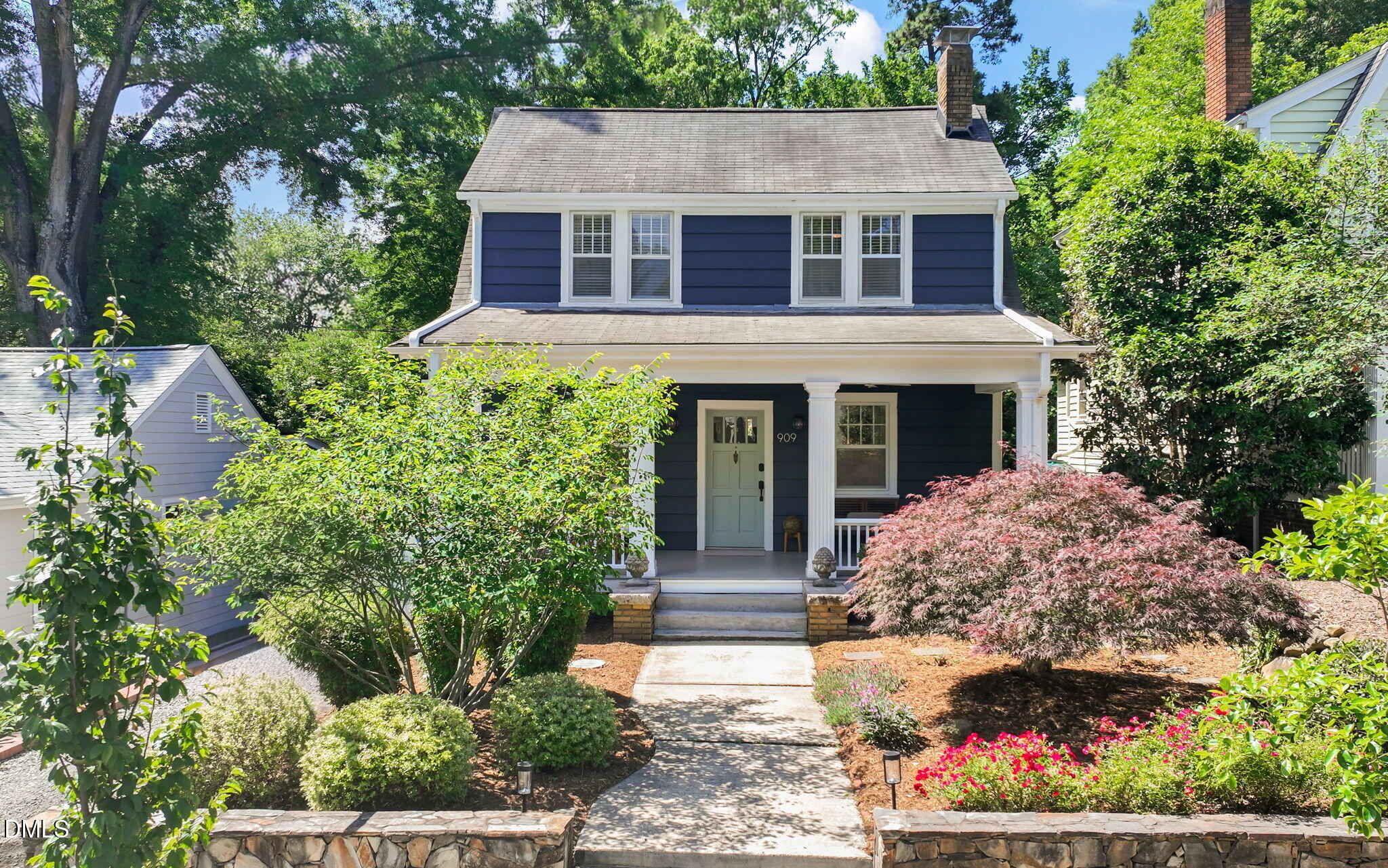 909 Green Street