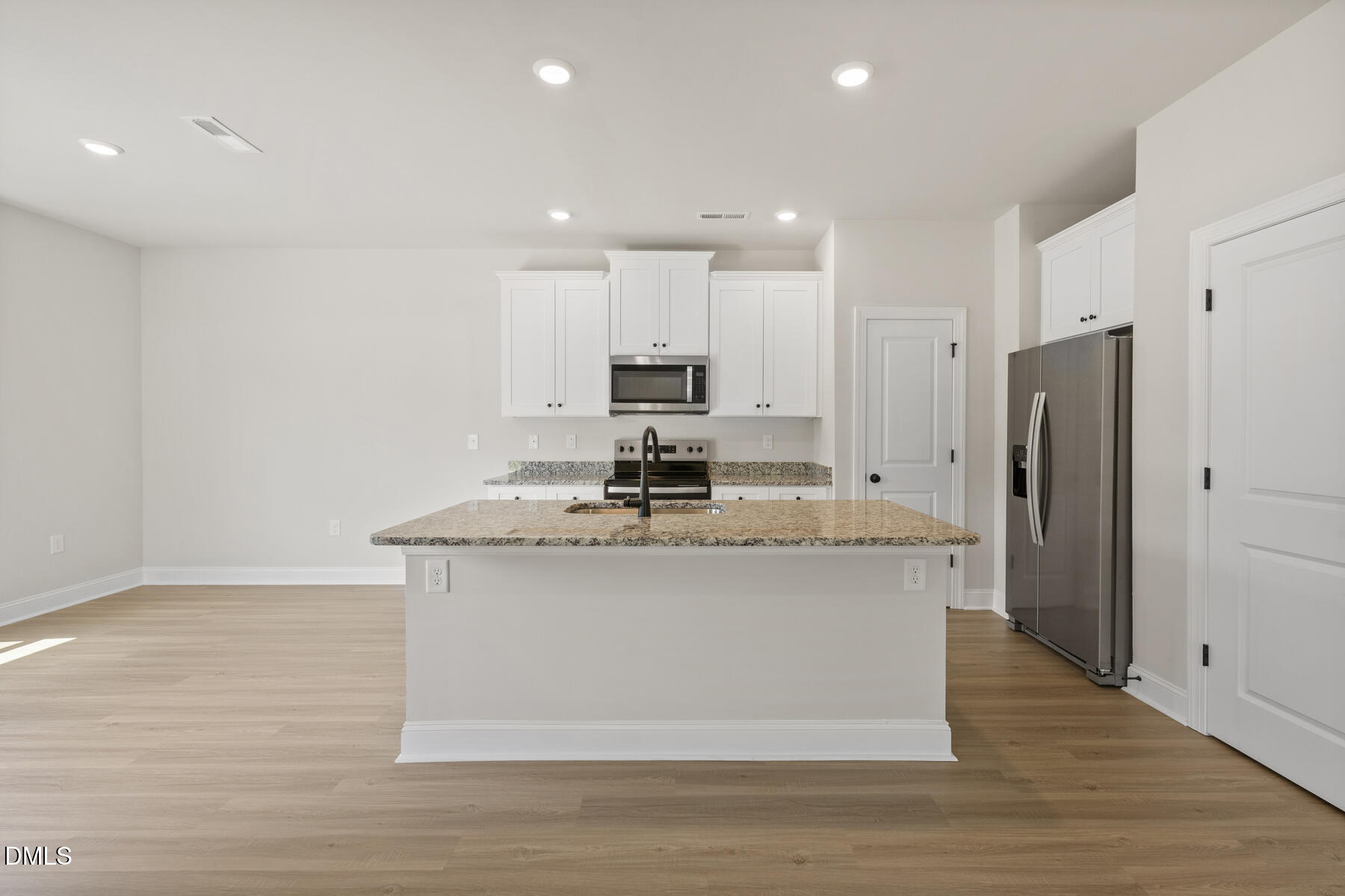 1102 Rhino Bend