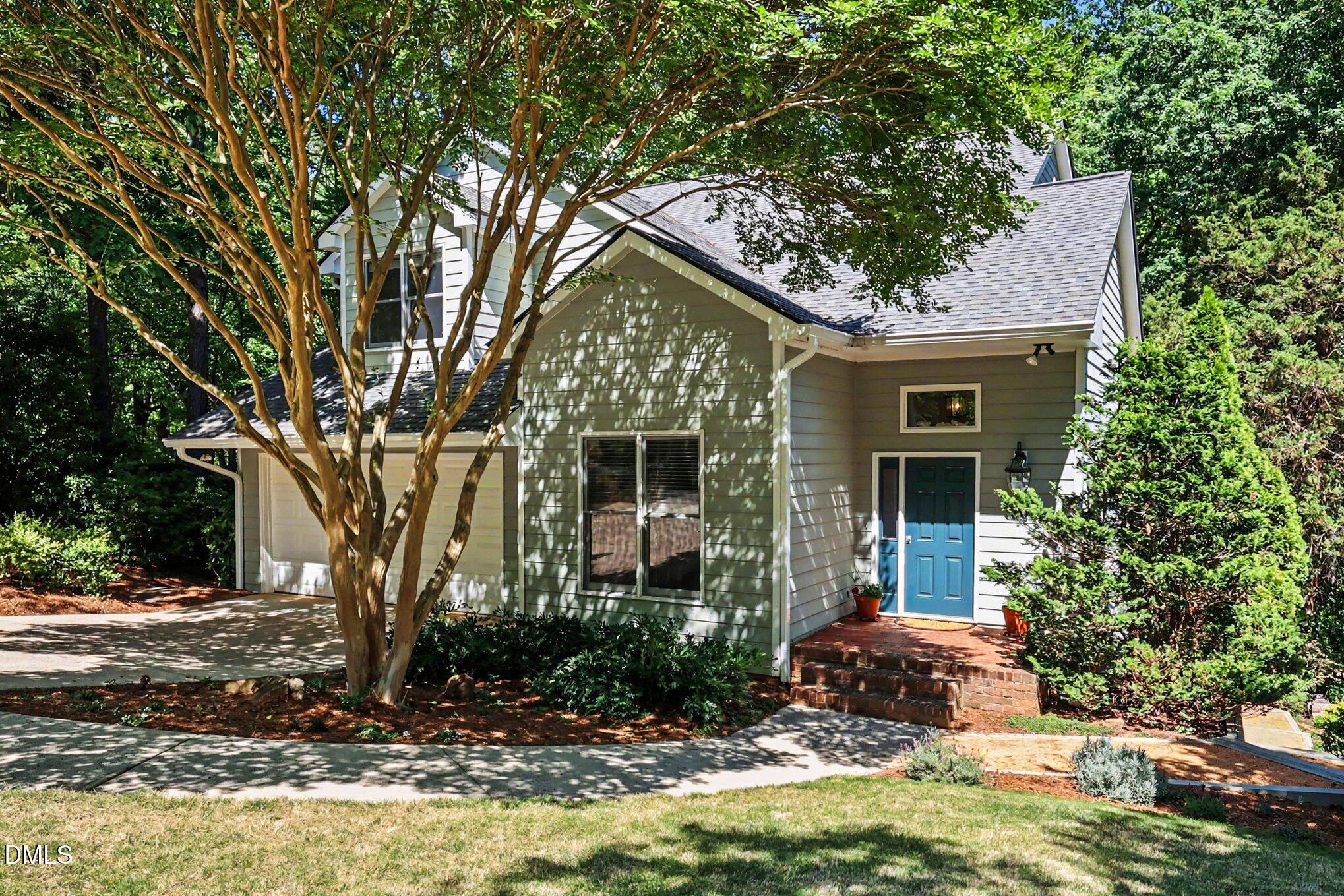 101 Glenview Place