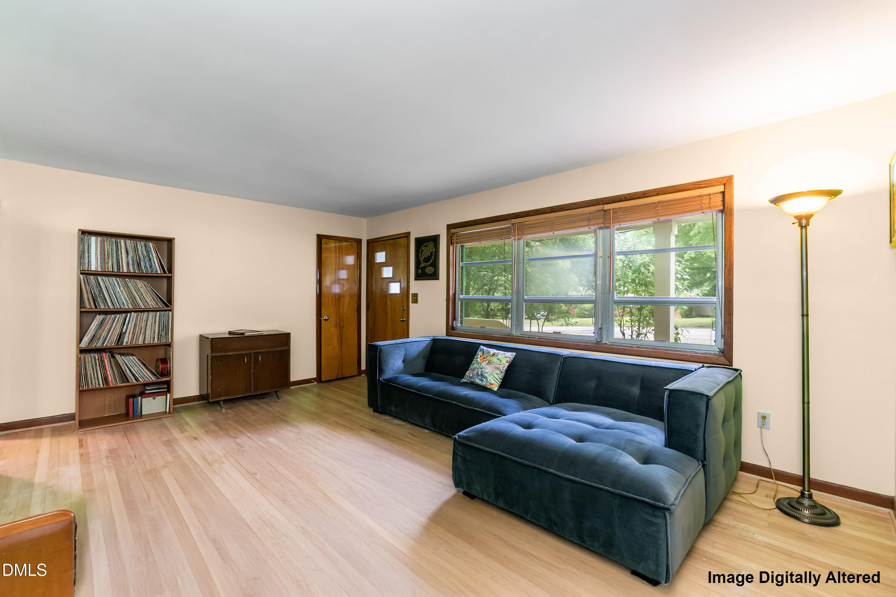 1602 Lakeside Drive