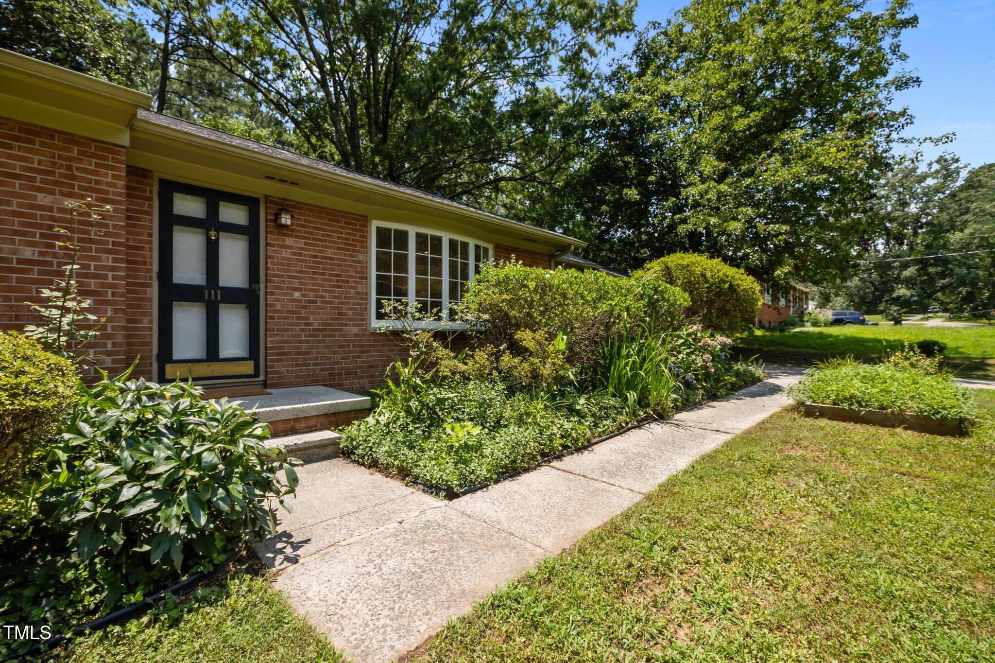 111 Lattimore Lane