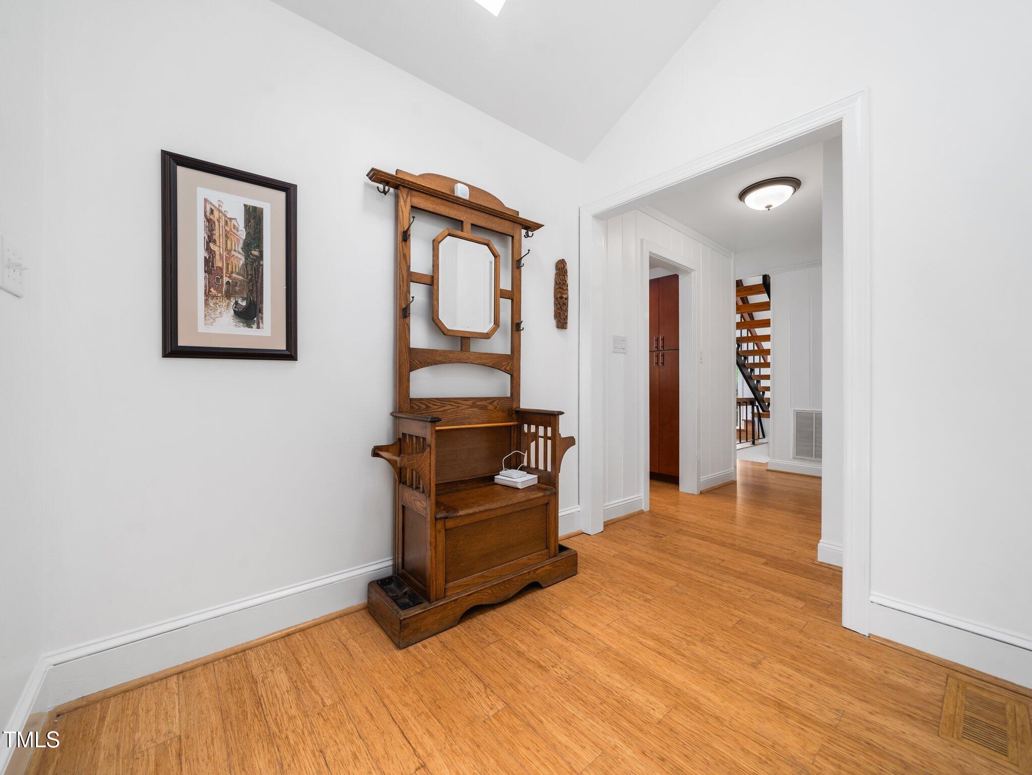 109 Barcliff Terrace