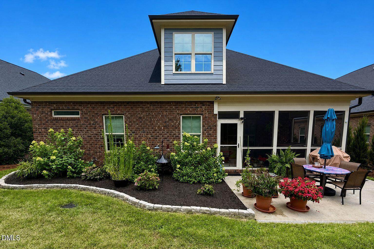 154 Moss Creek Place