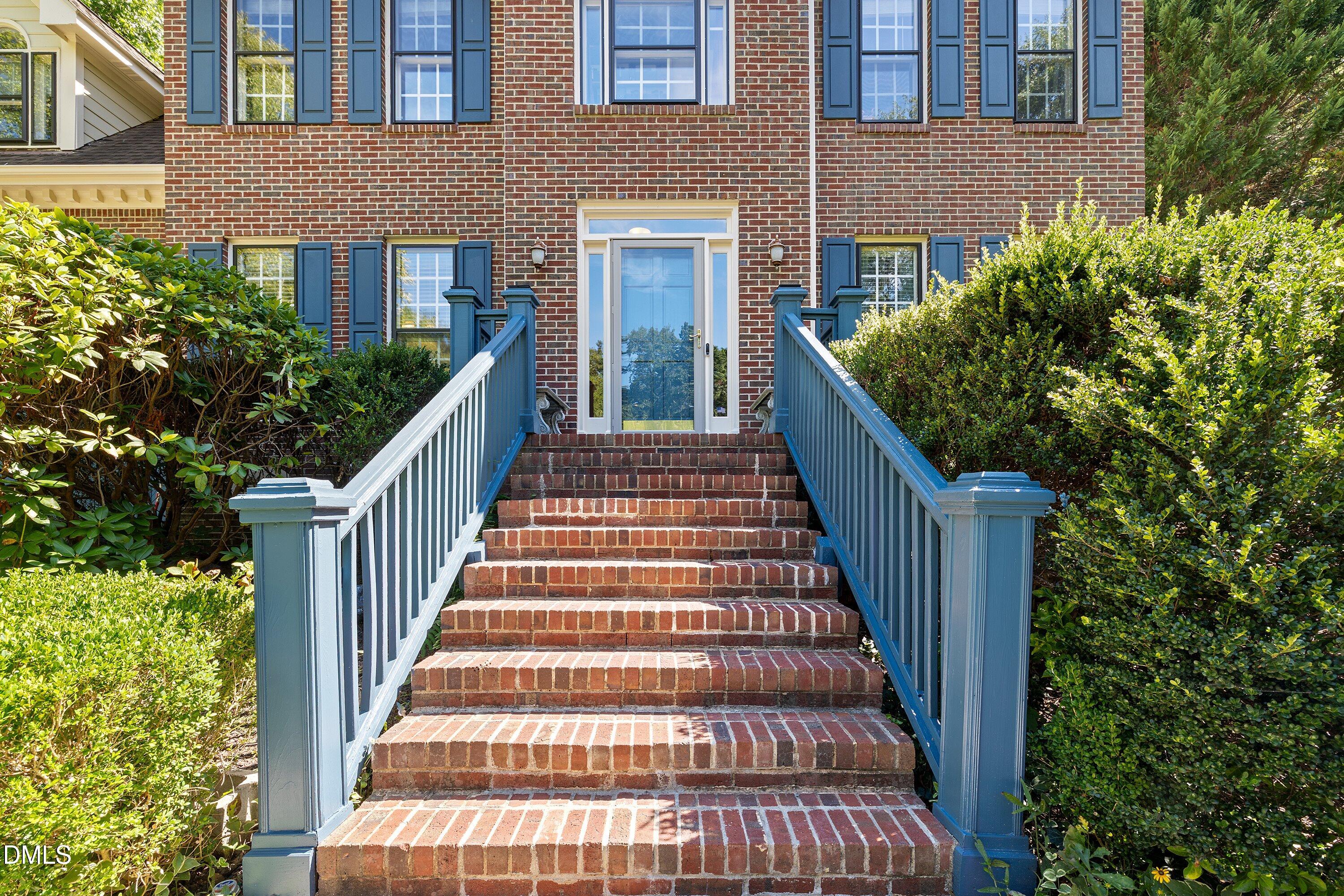 206 Park Valley Lane