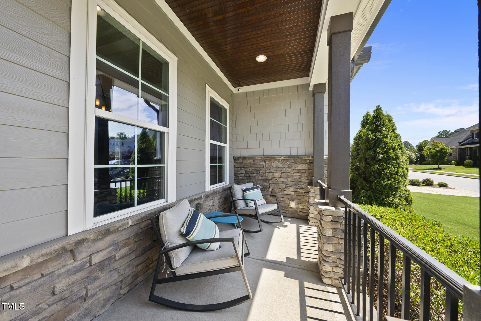 1422 Wragby Lane