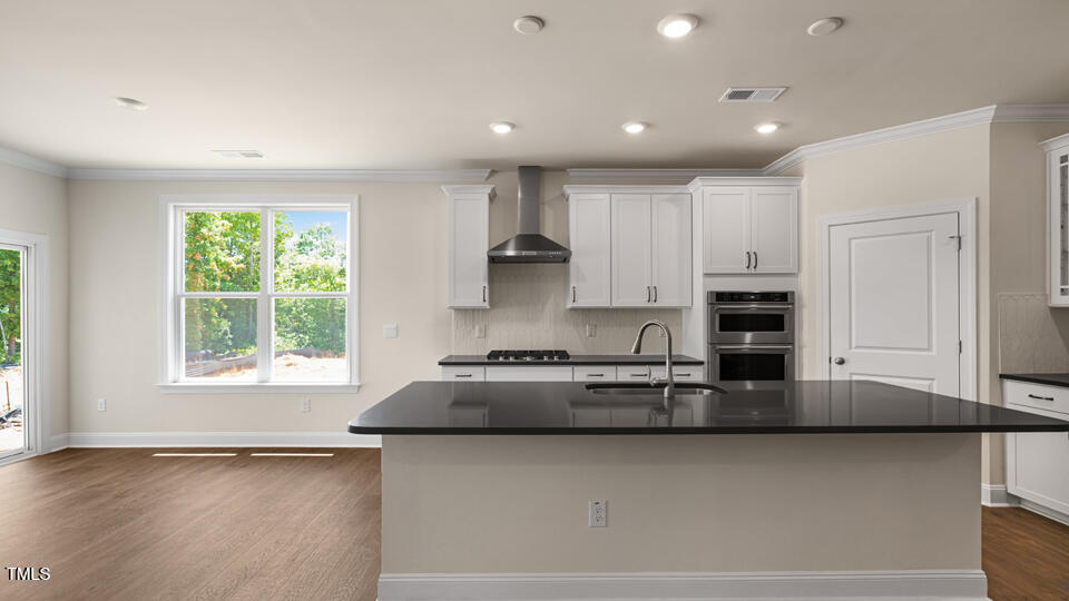 111 Pony Gallop Lane