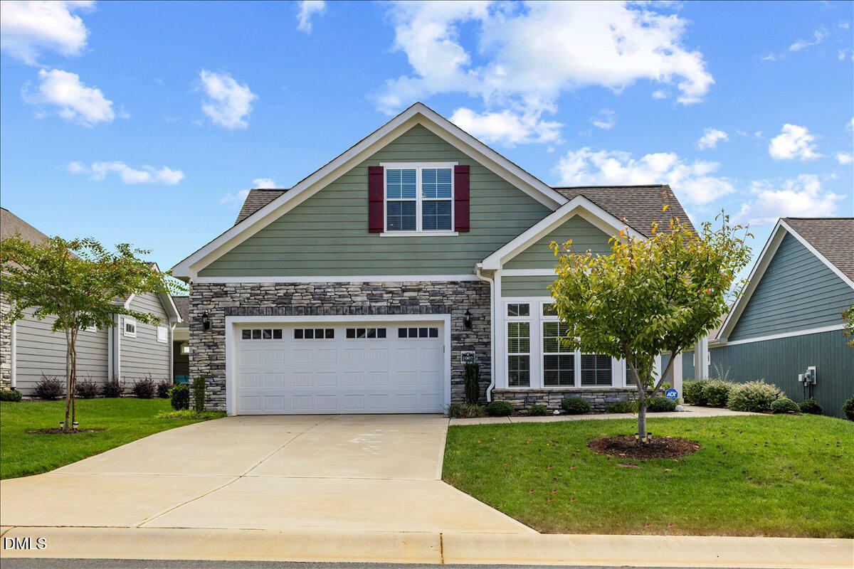 1003 Bryant Ct. Court