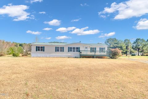 Photo of 6601 Clearwater Drive, Oxford, NC 27565 (MLS # 10135118)