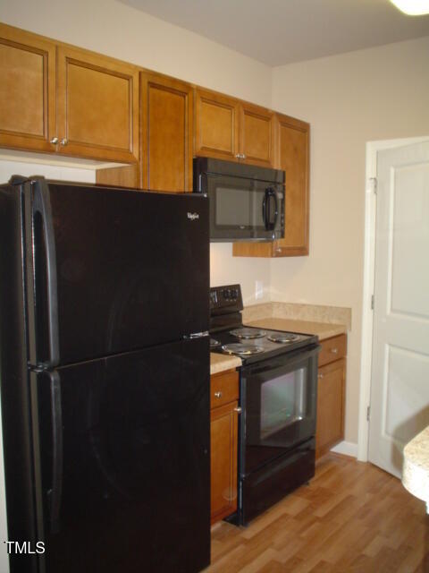 3722 Burt Drive 201