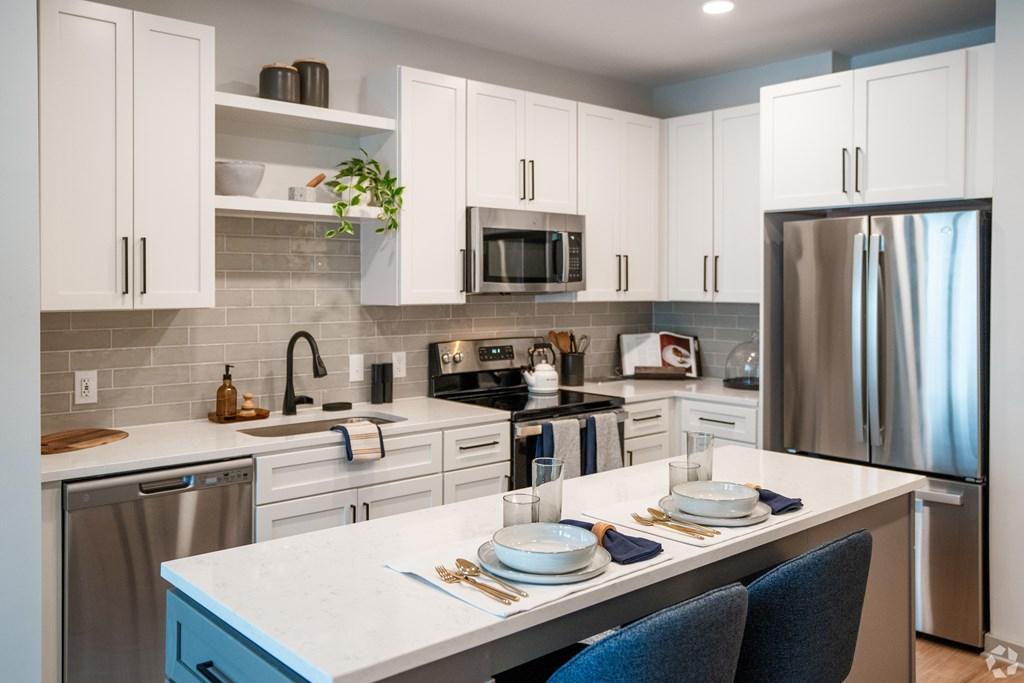 Cary, North Carolina 27513, United States, 2 Bedrooms Bedrooms, ,2 BathroomsBathrooms,Residential,Active,52181