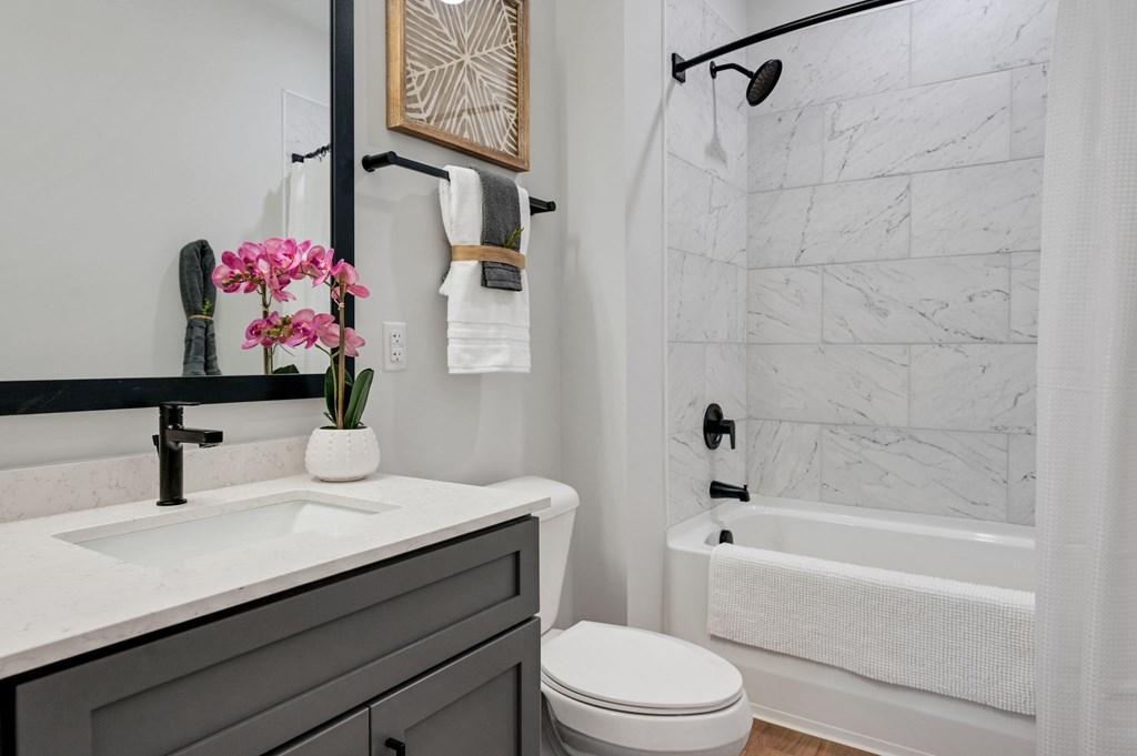 Cary, North Carolina 27513, United States, 2 Bedrooms Bedrooms, ,2 BathroomsBathrooms,Residential,Active,52181