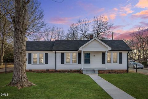 719 Center Avenue Burlington NC 27215