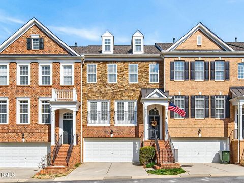 2512 Blooming Street Raleigh NC 27612