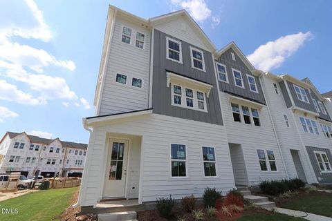 712 Icarus Lane Wake Forest NC 27587