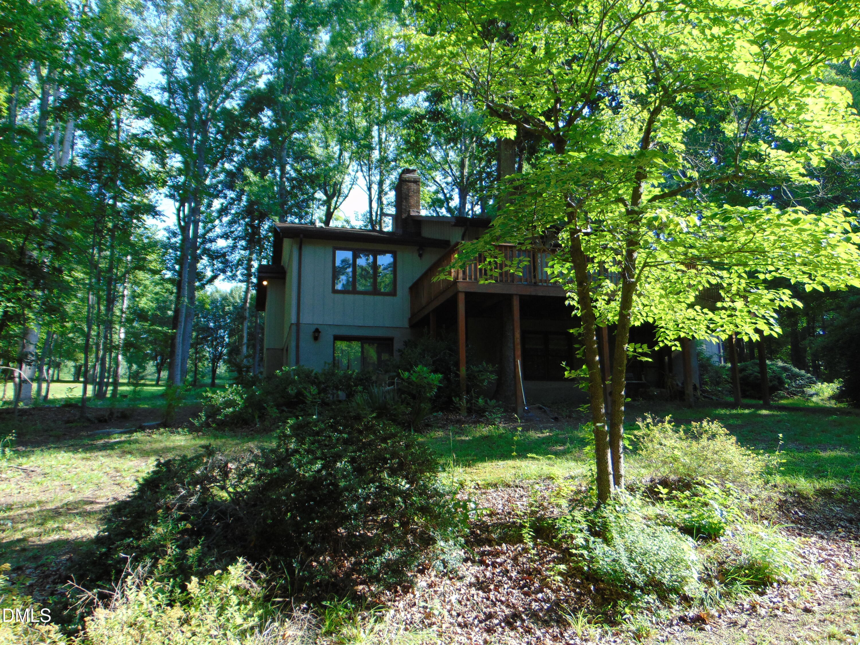 694 Country Lane