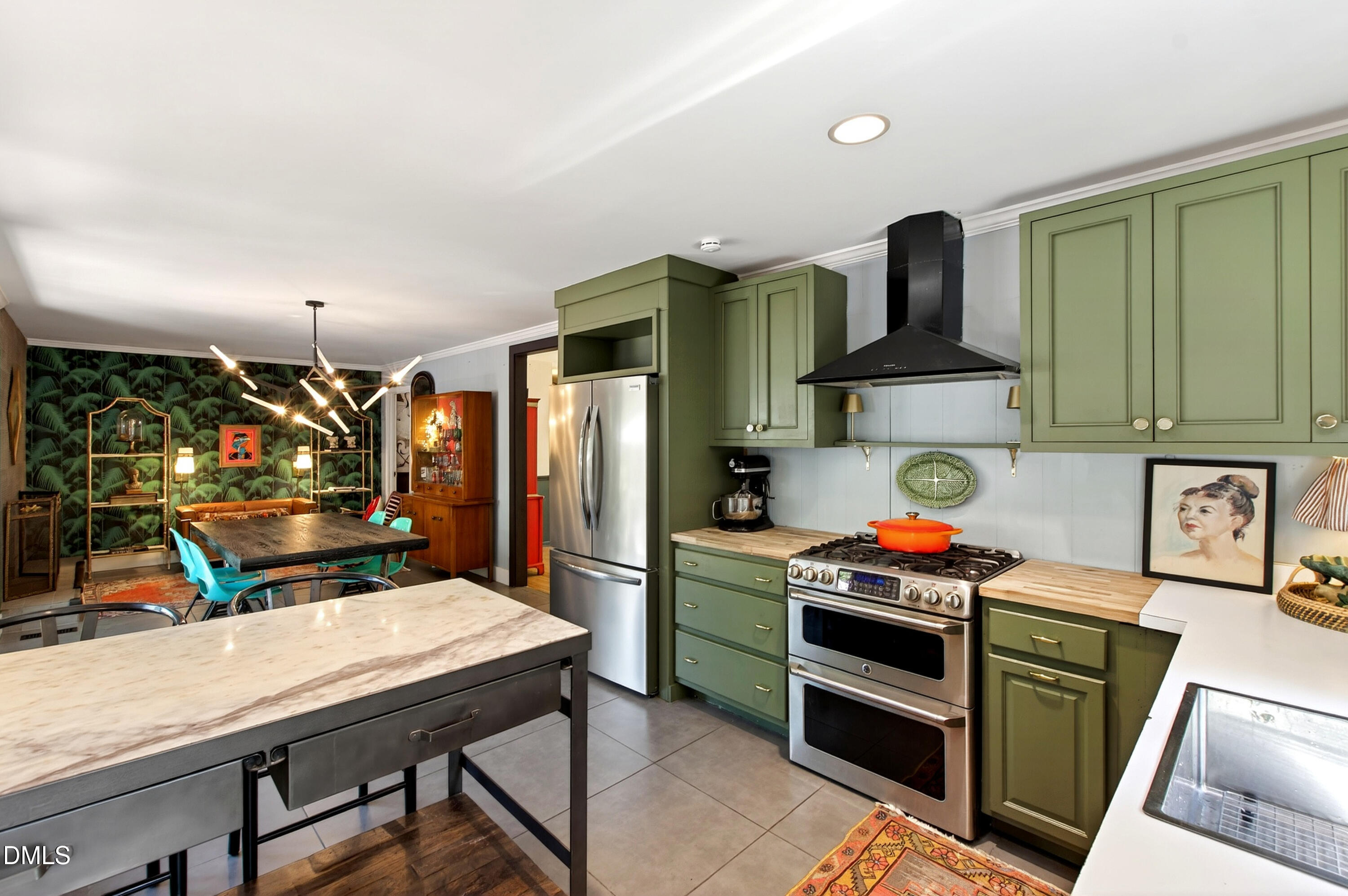 5200 Sedgefield Drive