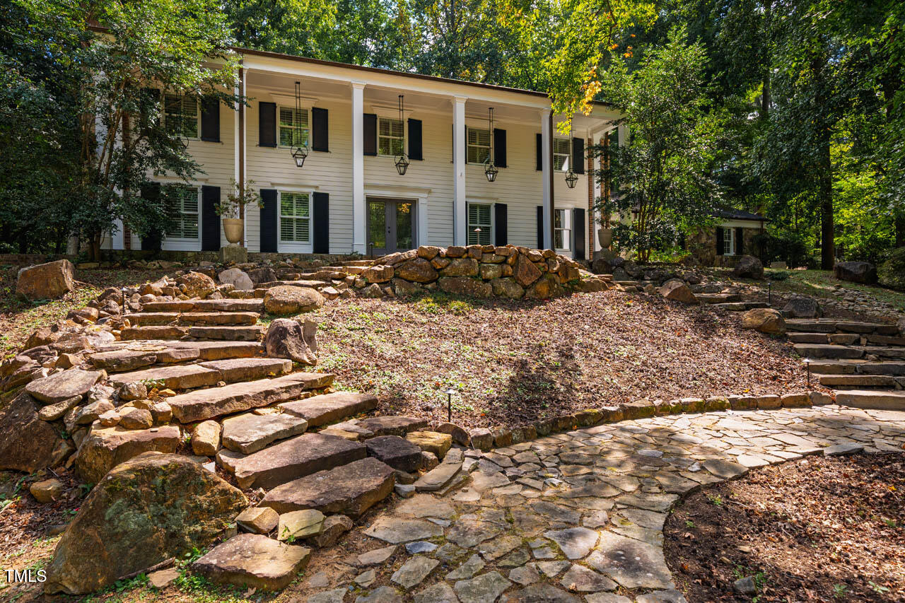 52 Dogwood Acres Drive