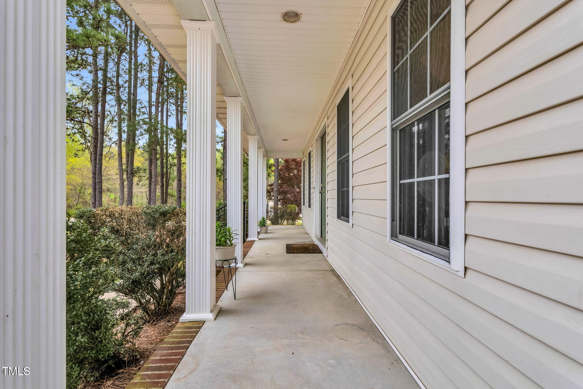 384 Rocky Run Lane