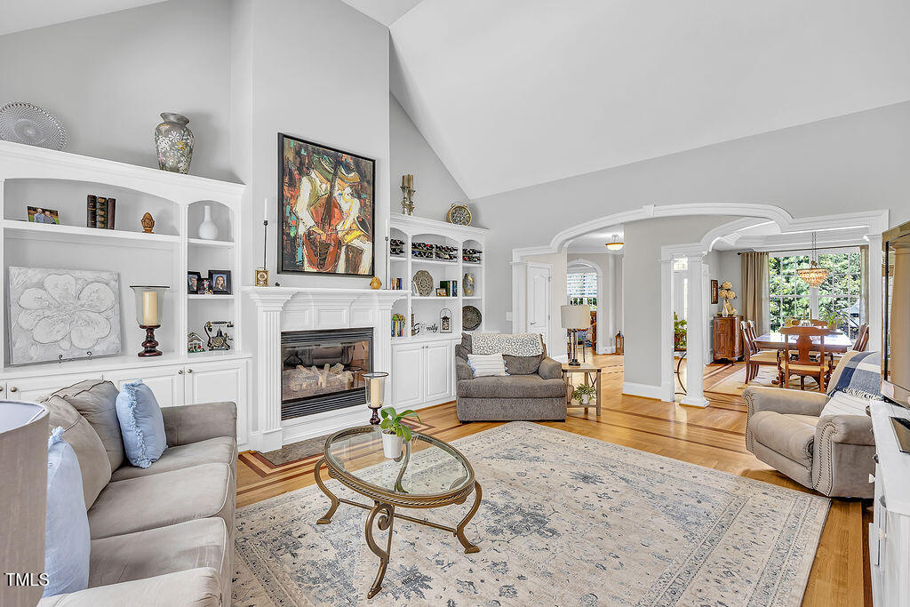 1001 Chatham Court