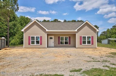 1049 Jada Allen Road Dunn NC 28334